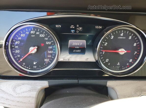 WDD1K6FB6JF052778 2018 MERCEDES-BENZ E Red Widok zestawu wskaźników