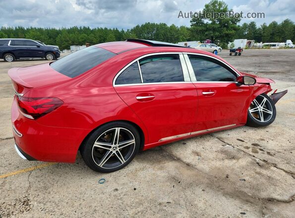 WDD3G4EB6KW030801 2019 MERCEDES-BENZ A Красный Задняя правая четверть