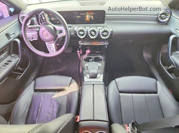 WDD3G4EB7KW000724 2019 MERCEDES-BENZ A White Вид панелі приладів