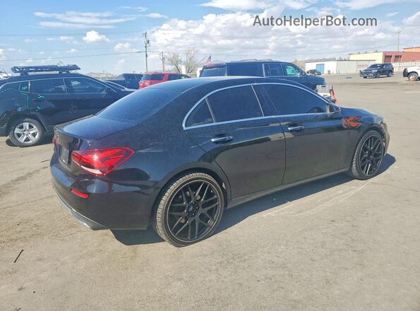 WDD3G4EB8KW000960 2019 MERCEDES-BENZ A Black Задня права чверть