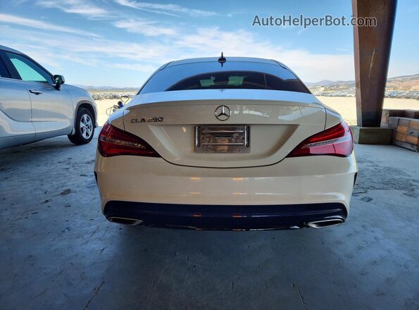 WDDSJ4EB2JN549281 2018 MERCEDES-BENZ CLA-CLASS Белый Вид сзади