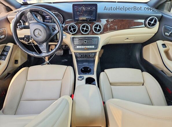 WDDSJ4EB4JN530893 2018 MERCEDES-BENZ CLA-CLASS Красный Вид панели приборов
