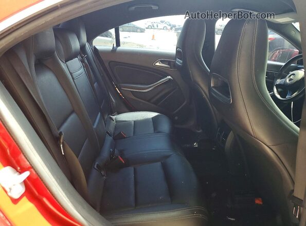 WDDSJ4EB6GN312902 2016 MERCEDES-BENZ CLA-CLASS Red Вид задніх сидінь