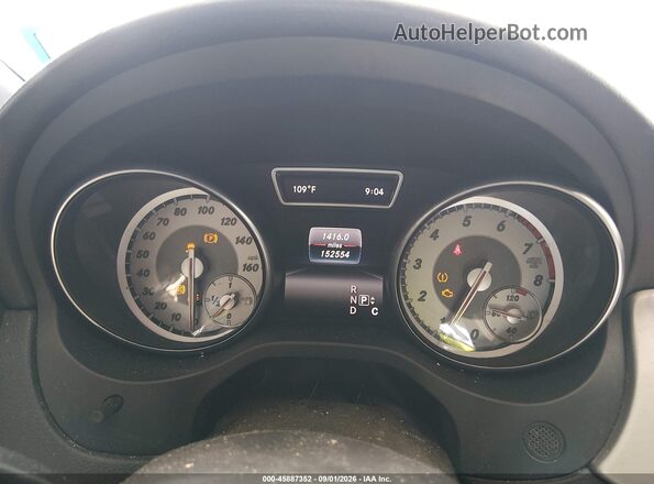 WDDSJ4EB6GN380486 2016 MERCEDES-BENZ CLA 250 Cream Vista de los asientos traseros