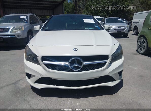 WDDSJ4EB6GN380486 2016 MERCEDES-BENZ CLA 250 Cream Vista del cuadro de instrumentos