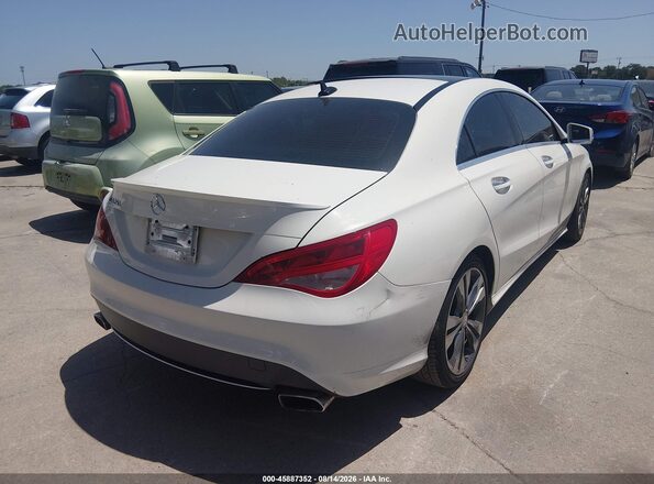 WDDSJ4EB6GN380486 2016 MERCEDES-BENZ CLA 250 Cream Trasero derecho