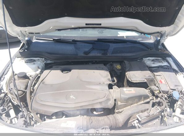 WDDSJ4EB6GN380486 2016 MERCEDES-BENZ CLA 250 Cream Vista trasera