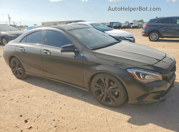 WDDSJ4EB7KN728143 2019 MERCEDES-BENZ CLA-CLASS Black Передня права чверть