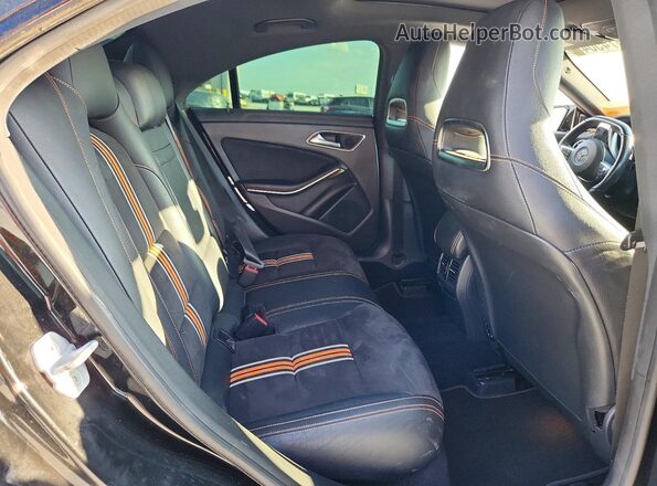 WDDSJ4EB9GN308679 2016 MERCEDES-BENZ CLA-CLASS Black Вид задніх сидінь