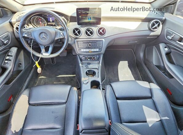 WDDSJ4EB9HN440116 2017 MERCEDES-BENZ CLA-CLASS Black Вид панелі приладів