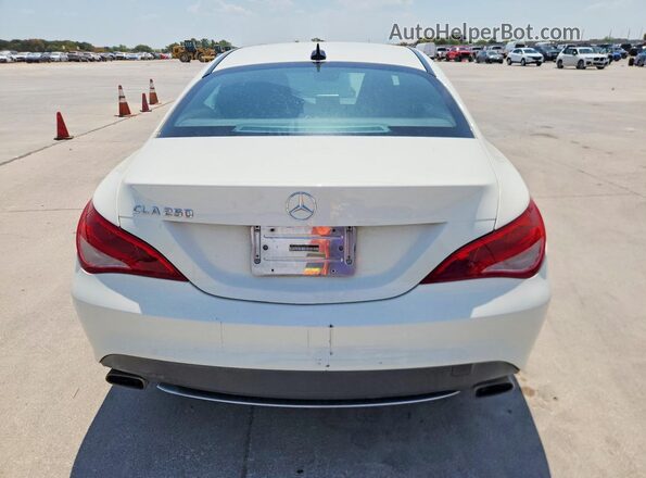 WDDSJ4EBXGN290483 2016 MERCEDES-BENZ CLA-CLASS White Հետևի տեսք