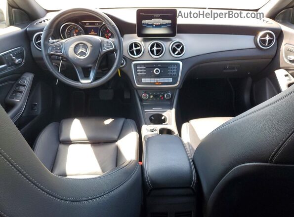 WDDSJ4EBXKN738410 2019 MERCEDES-BENZ CLA-CLASS Белый Вид панели приборов