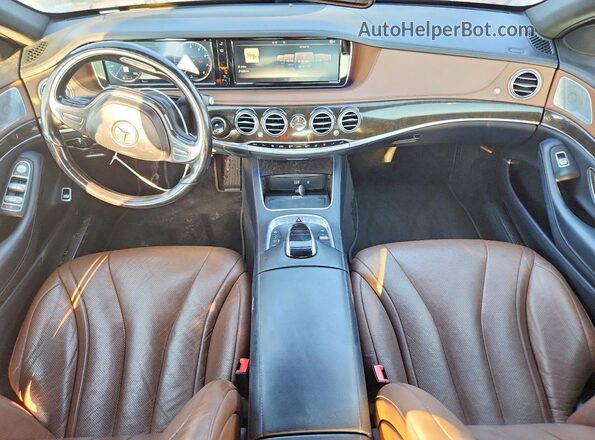 WDDUG8CB8HA313057 2017 MERCEDES-BENZ S Black Vista del salpicadero