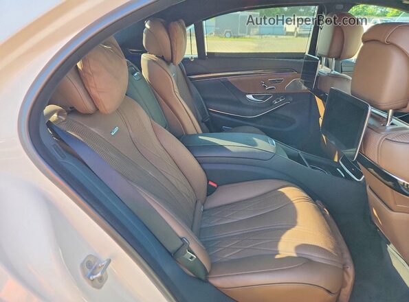 WDDUG8JB2JA344295 2018 MERCEDES-BENZ S White უკანა სავარძლების ხედი