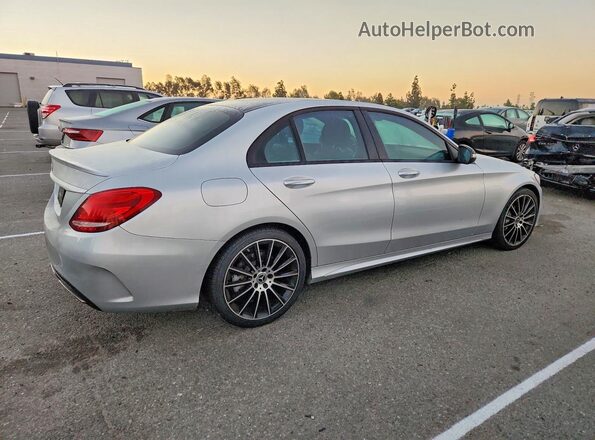 WDDWF4JB6JR420946 2018 MERCEDES-BENZ C Silver Trasero derecho