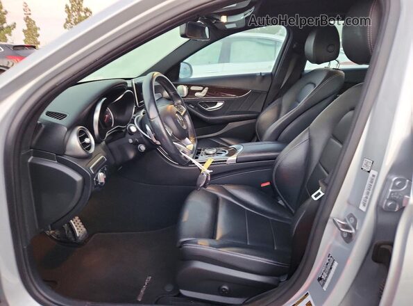 WDDWF4JB6JR420946 2018 MERCEDES-BENZ C Silver Vista interior delantera