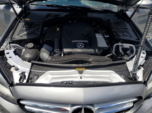 WDDWF4JB7GR147363 2016 MERCEDES-BENZ C Gray Widok wnętrza z tyłu