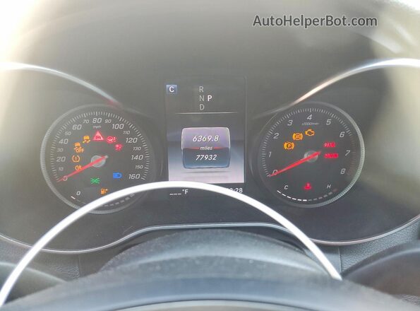 WDDWF4KB0JR413263 2018 MERCEDES-BENZ C White Вид щитка приладів