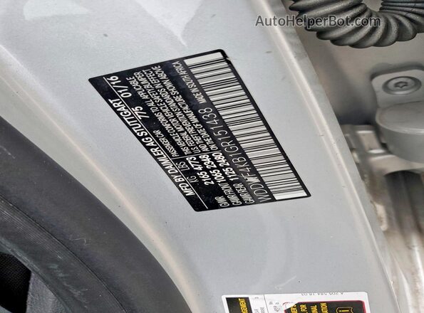 WDDWF4KB1GR151438 2016 MERCEDES-BENZ C Silver Vista del compartimento del motor