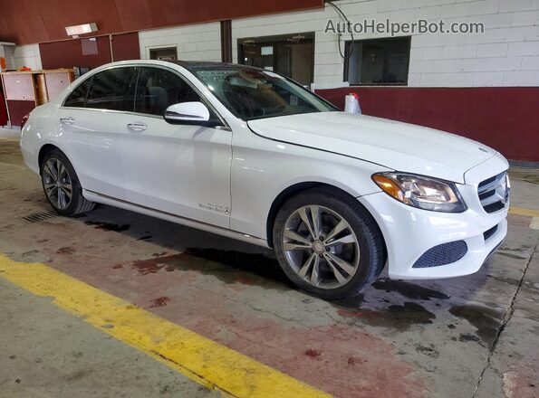 WDDWF4KB2GR146765 2016 MERCEDES-BENZ C White Front right