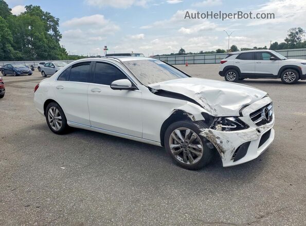 WDDWF8EBXKR512516 2019 MERCEDES-BENZ C Белый Передняя правая четверть