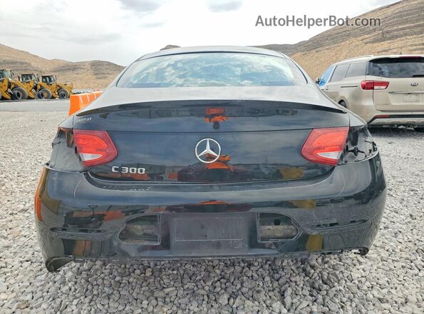WDDWJ4JB0HF524679 2017 MERCEDES-BENZ C Black Rear view