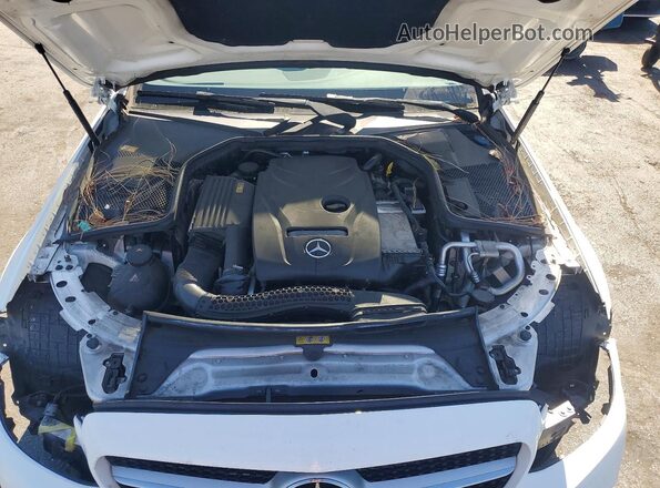 WDDWJ4JB1HF383007 2017 MERCEDES-BENZ C White Вид задньої частини салону