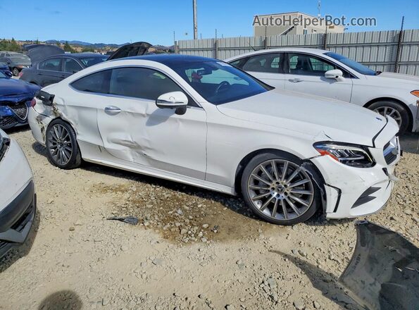 WDDWJ8DB9KF844593 2019 MERCEDES-BENZ C White Front right