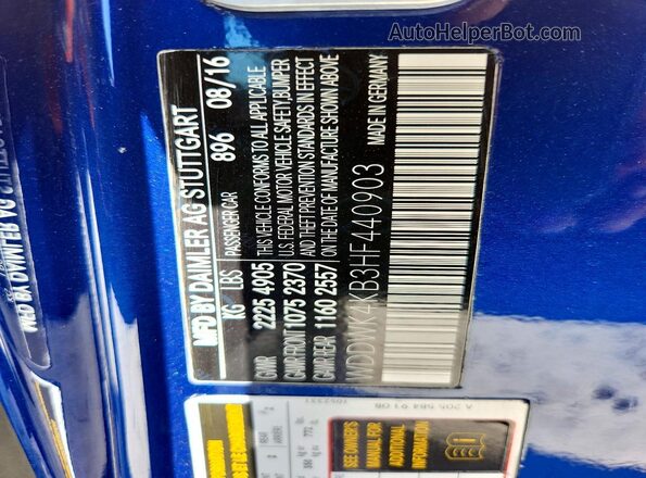 WDDWK4KB3HF440903 2017 MERCEDES-BENZ C Blue Вид підкапотного простору