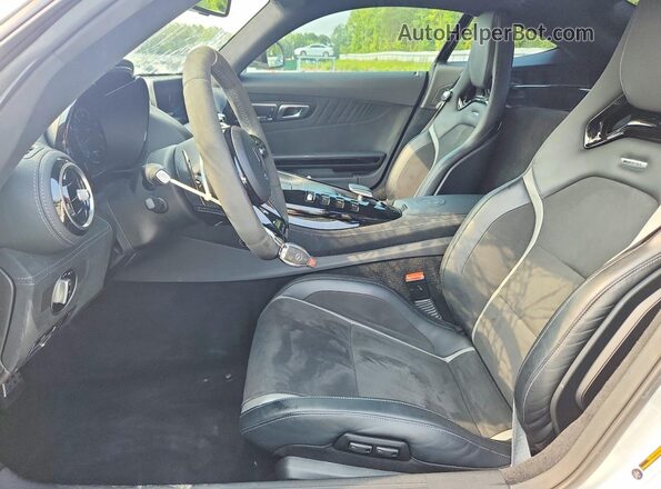WDDYJ7KA0LA025886 2020 MERCEDES-BENZ AMG White Vista interior delantera