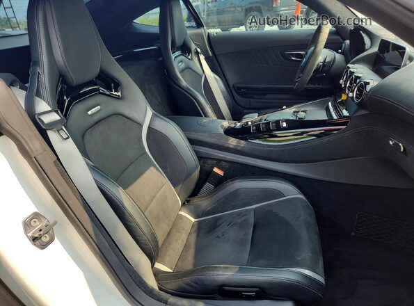 WDDYJ7KA0LA025886 2020 MERCEDES-BENZ AMG White Vista de los asientos traseros