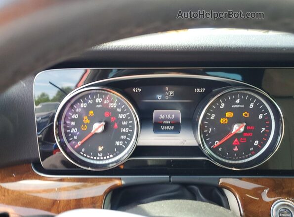 WDDZF4JB1JA487515 2018 MERCEDES-BENZ E Red Вид щитка приладів
