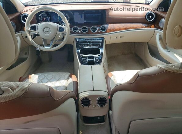 WDDZF4JB2HA175911 2017 MERCEDES-BENZ E Silver Vista del salpicadero