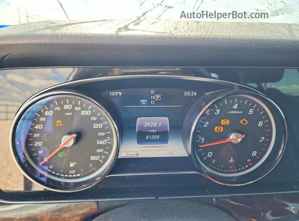 WDDZF4JB3HA104426 2017 MERCEDES-BENZ E Silver ხელსაწყოთა პანელის ხედი