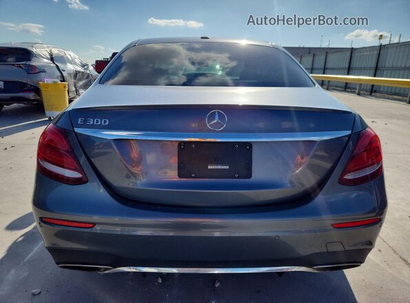 WDDZF4JB3JA310500 2018 MERCEDES-BENZ E Gray Widok z tyłu