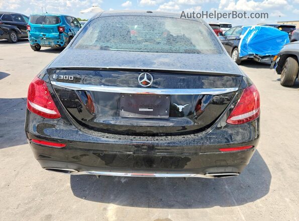 WDDZF4JB4HA240564 2017 MERCEDES-BENZ E Black უკანა ხედი