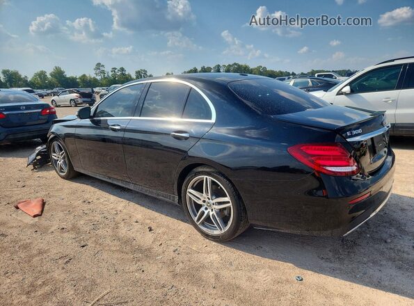 WDDZF4JB4KA519665 2019 MERCEDES-BENZ E Black Tył lewy