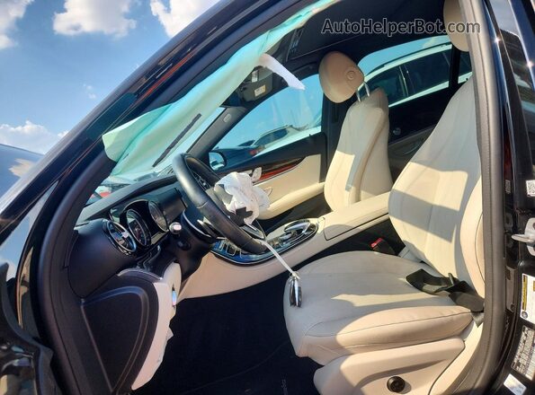 WDDZF4JB4KA519665 2019 MERCEDES-BENZ E Black Widok wnętrza z przodu