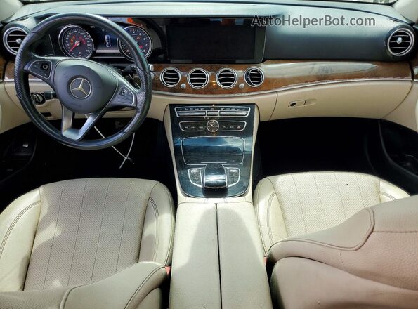 WDDZF4JB5JA390768 2018 MERCEDES-BENZ E Серый Вид панели приборов
