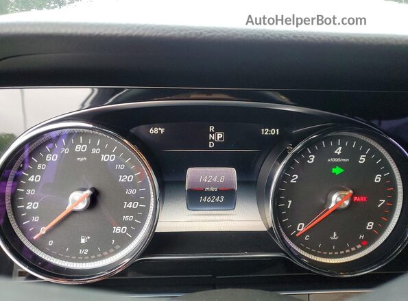 WDDZF4JB6HA038230 2017 MERCEDES-BENZ E Silver Widok zestawu wskaźników