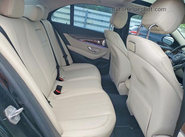 WDDZF4JB6JA327274 2018 MERCEDES-BENZ E Black Вид задніх сидінь