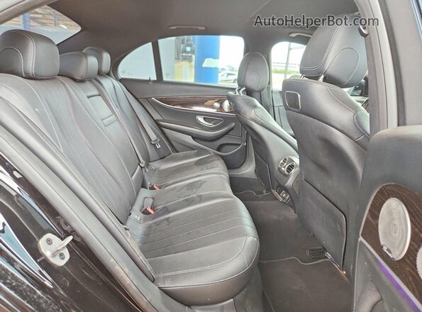 WDDZF4JB7KA625320 2019 MERCEDES-BENZ E Черный Вид задних сидений