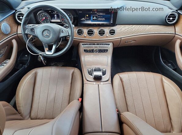WDDZF4JB8JA313554 2018 MERCEDES-BENZ E Белый Вид панели приборов