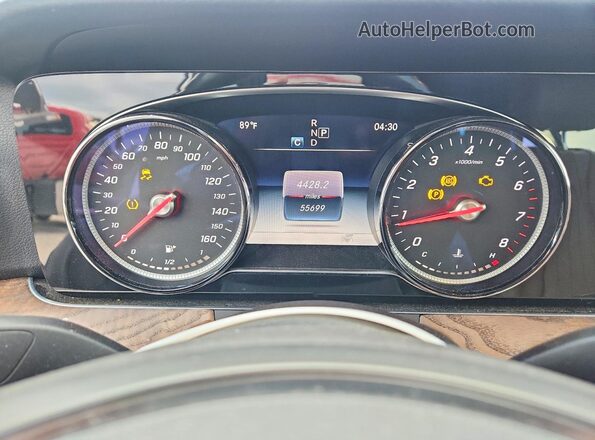 WDDZF4JB8JA313554 2018 MERCEDES-BENZ E Белый Вид щитка приборов