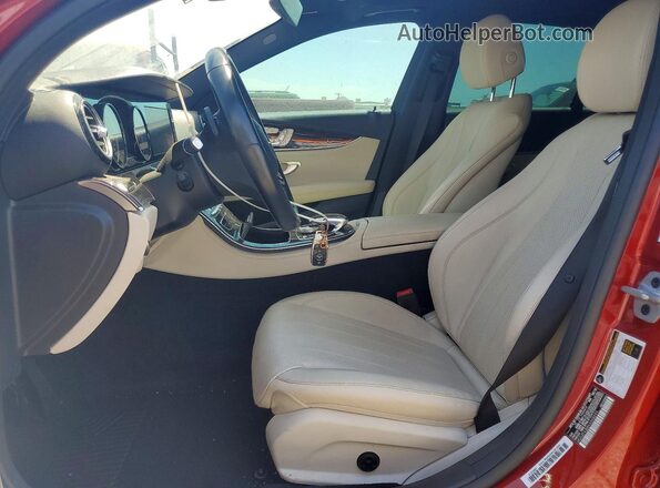 WDDZF4JB8KA548599 2019 MERCEDES-BENZ E Red Vista interior delantera