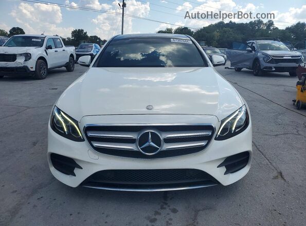 WDDZF4JB9HA045429 2017 MERCEDES-BENZ E White Widok z przodu