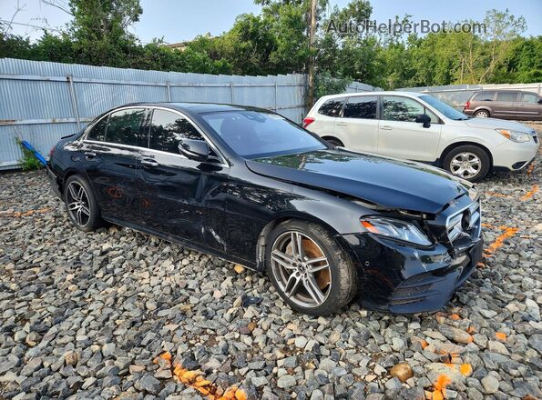 WDDZF4KB0JA414702 2018 MERCEDES-BENZ E Черный Передняя правая четверть