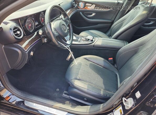 WDDZF4KB3HA050799 2017 MERCEDES-BENZ E Black Vista interior delantera