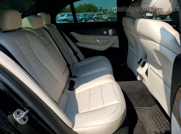 WDDZF6JB0LA742203 2020 MERCEDES-BENZ E Black Widok tylnych siedzeń
