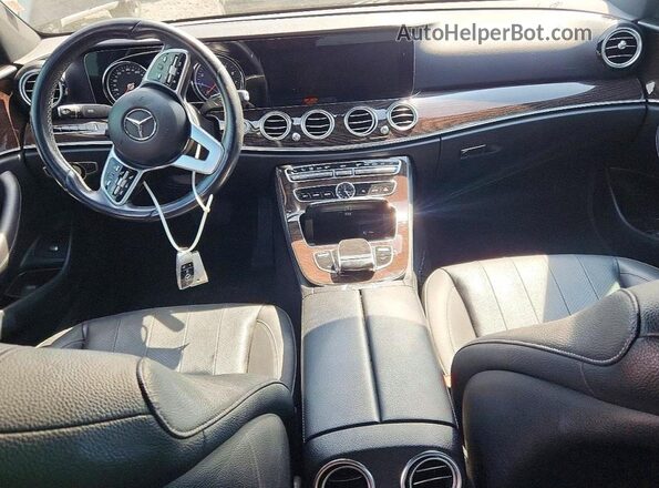 WDDZF6JB8KA504260 2019 MERCEDES-BENZ E Black Dashboard view